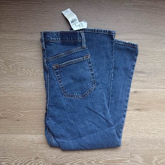 Abercrombie & Fitch Ultra High Rise Ankle Straight Jean, size 25 short - Picture 9 of 9
